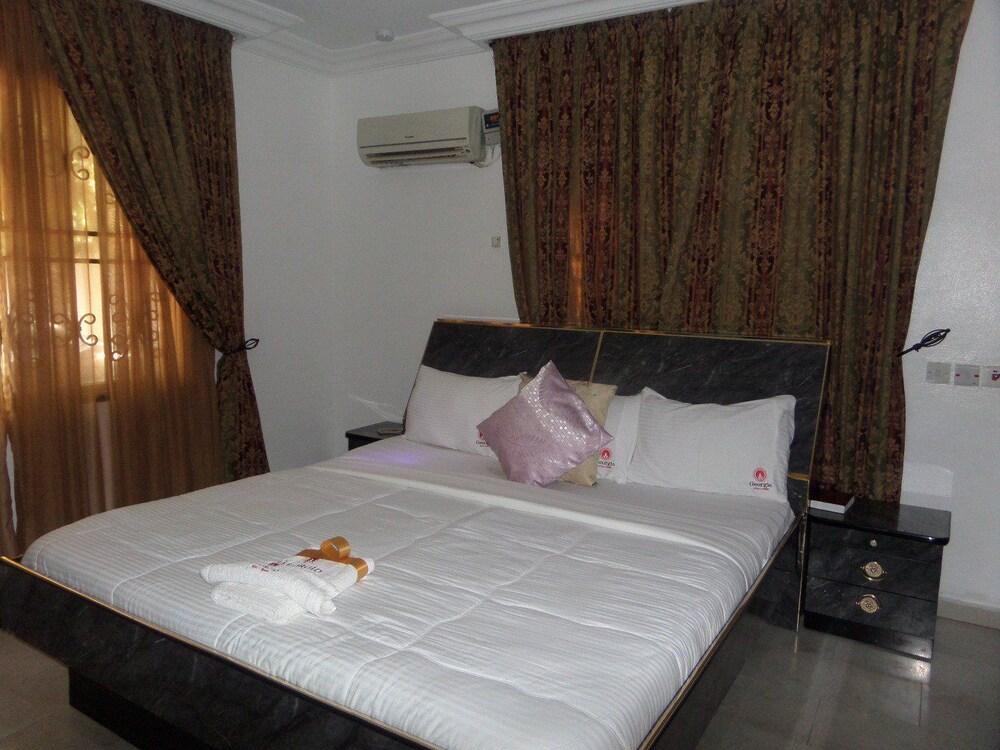 Georgio Hotel and Resort