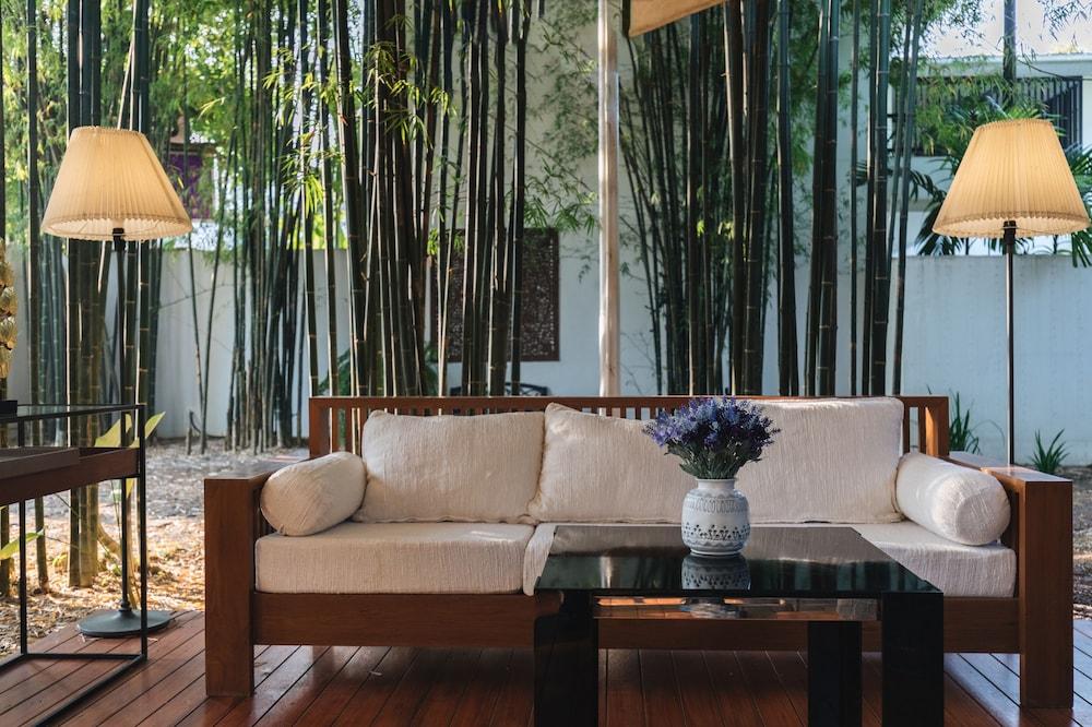 Mango T. Villa Chiang Mai Resort