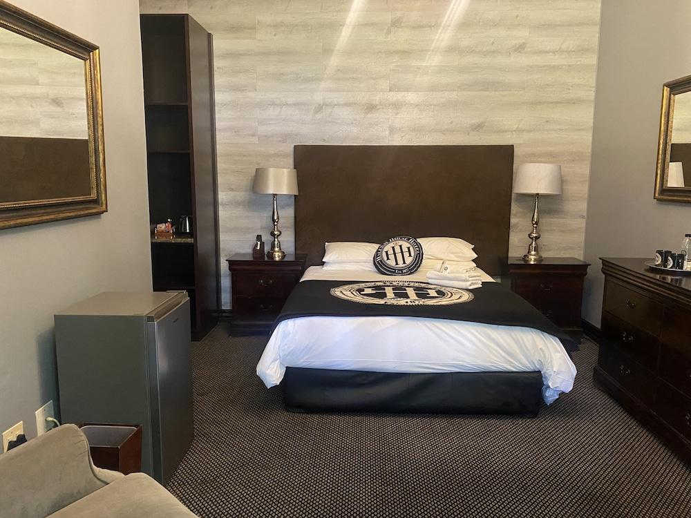 The Halfway House Hotel