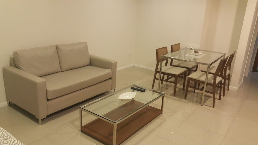 Start Villa Morra Rent Apartments