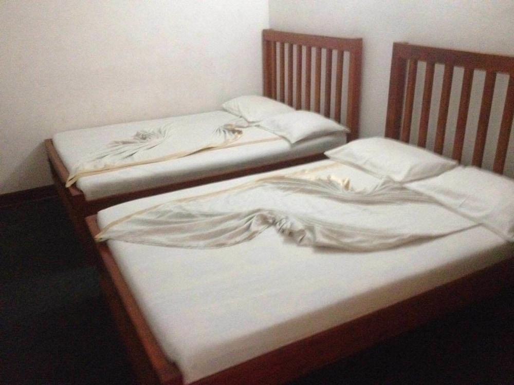 Cool Feel Restaurant