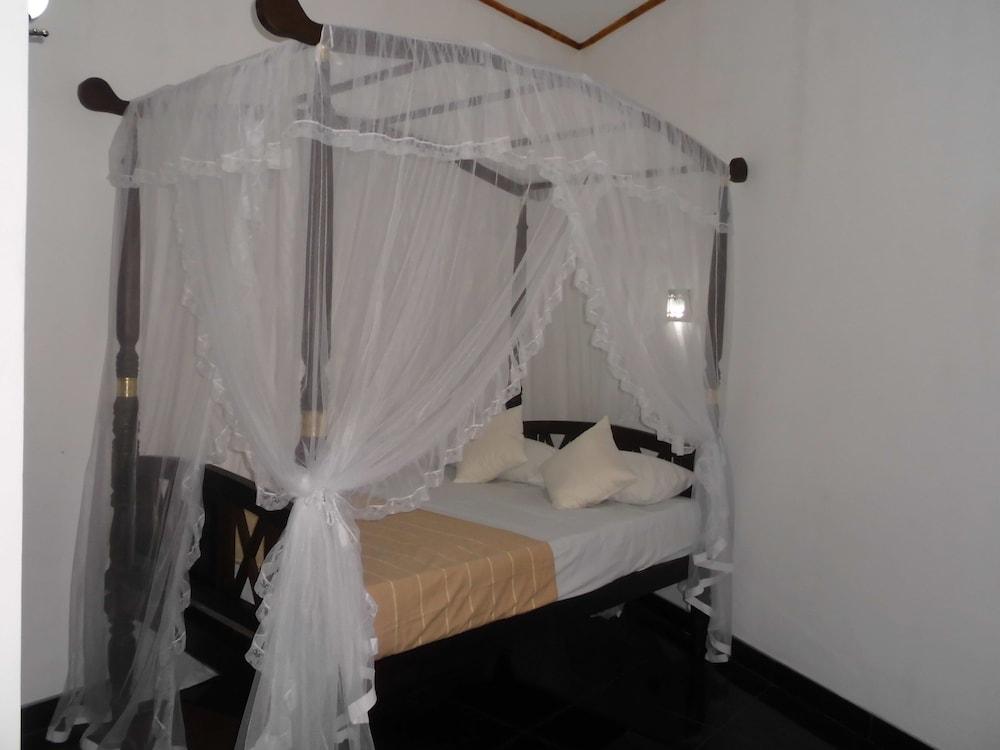 ExtremeHost Guest House