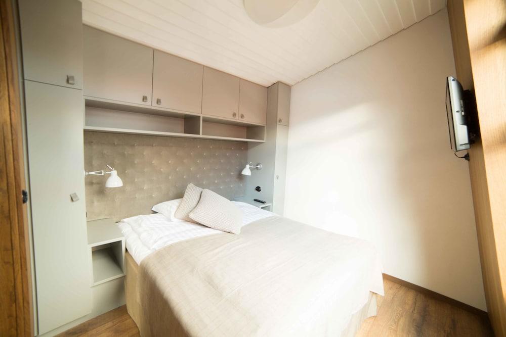 Home Again Nygata 16