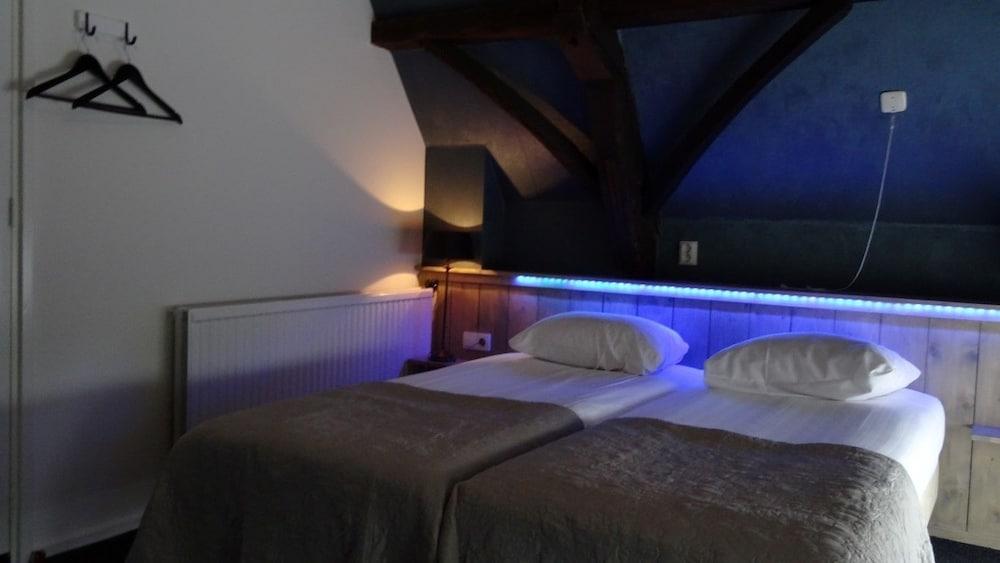 Hotel Café Restaurant De Posthoorn