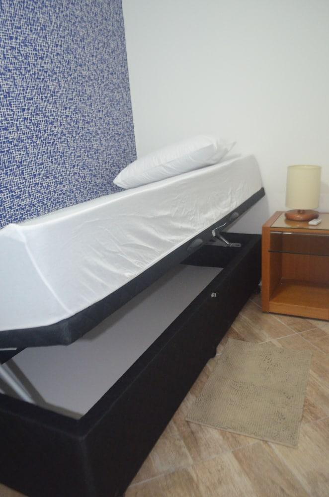 HOSTELARIASP BOUTIQUE