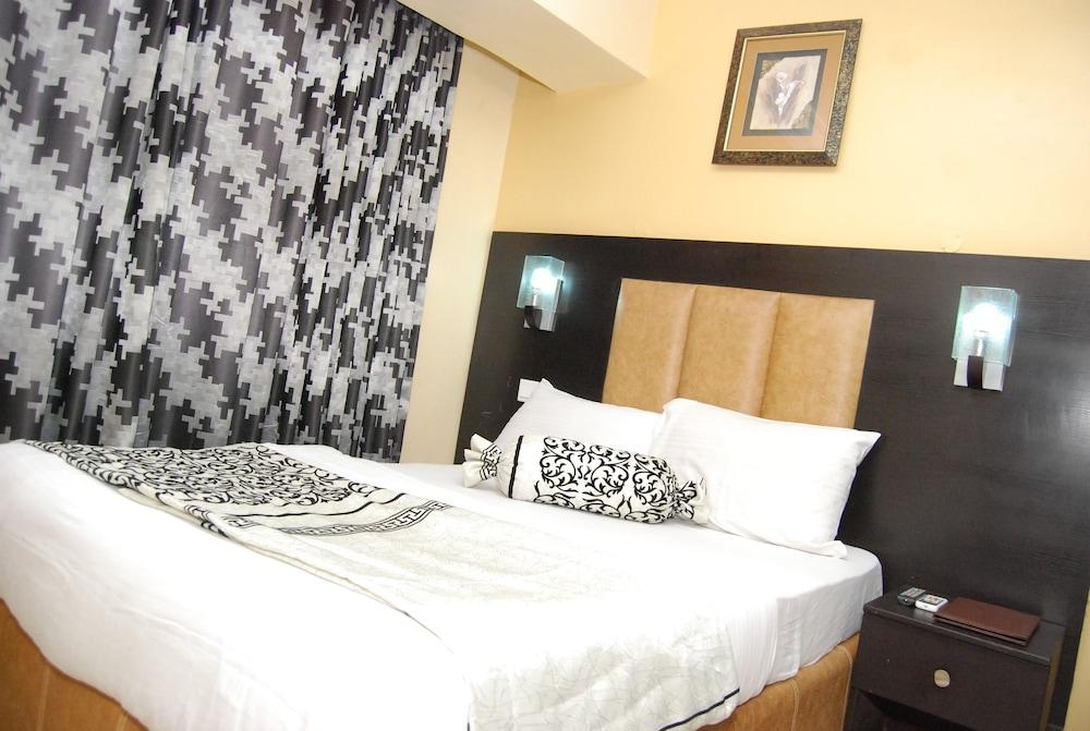 Dawn Carrington Hotels