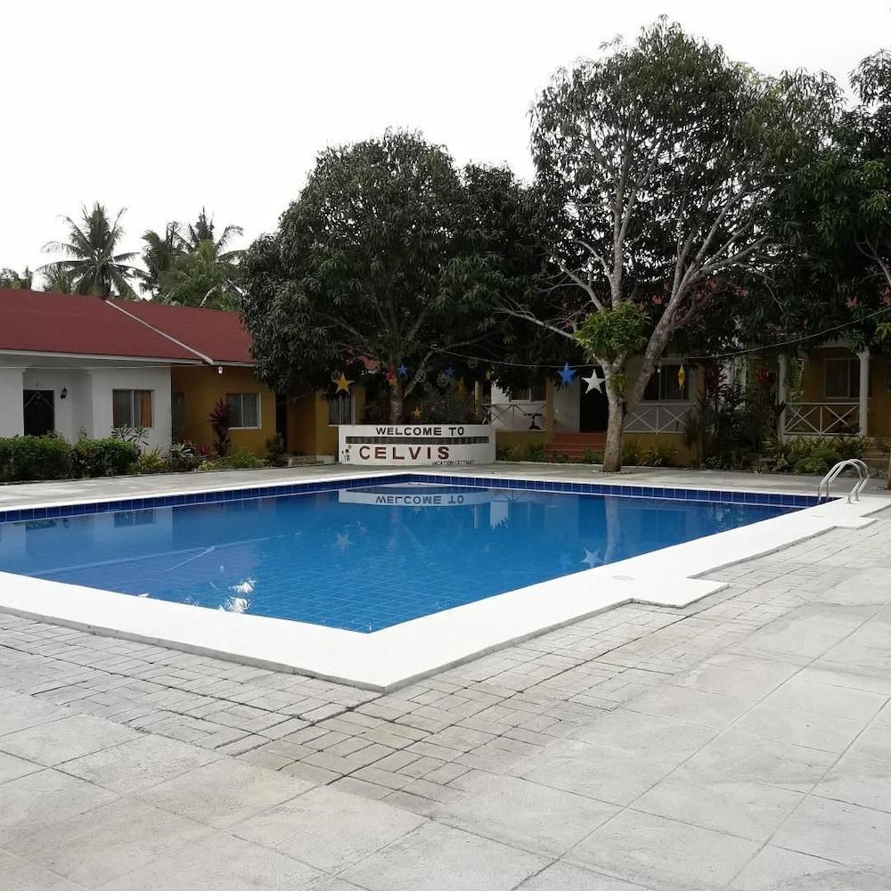 Celvis Vacation Cottages