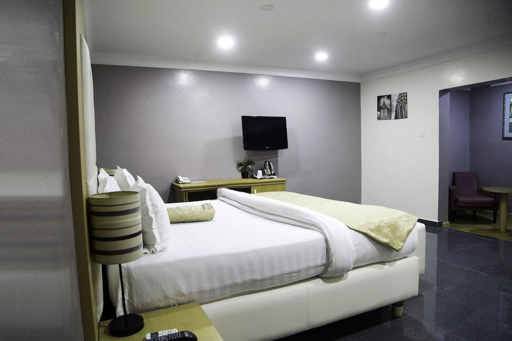 Chateux De Atlantique Hotel