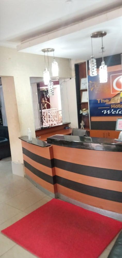 The Great Lakes Hotel