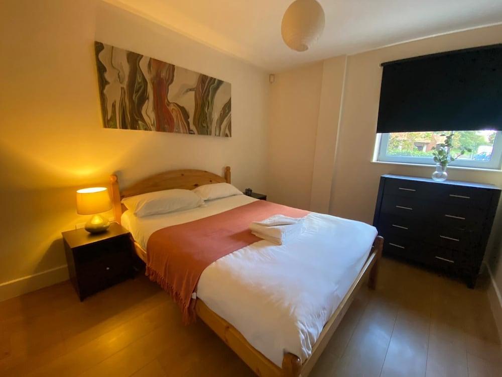 Alexander Apartments Limesquare