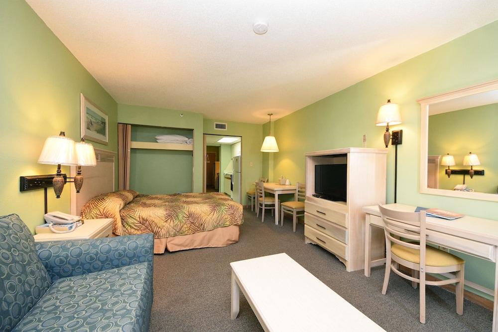 Holiday Sands North On the Boardwalk