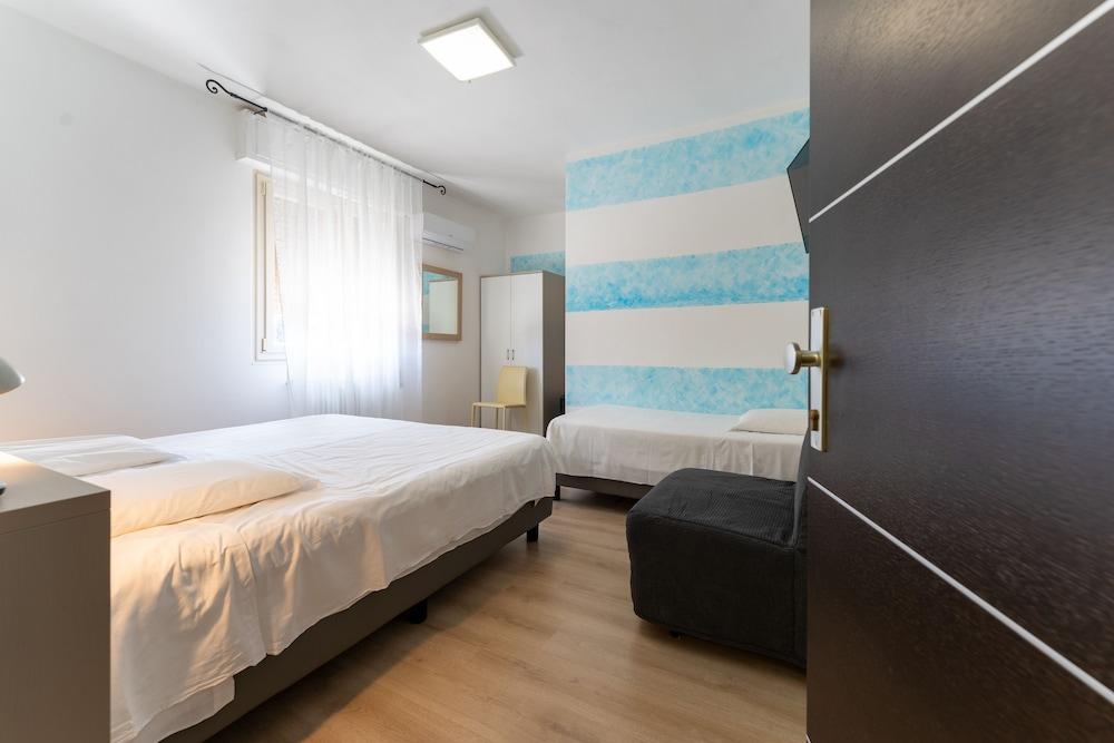 Hotel Benaco Bee Free