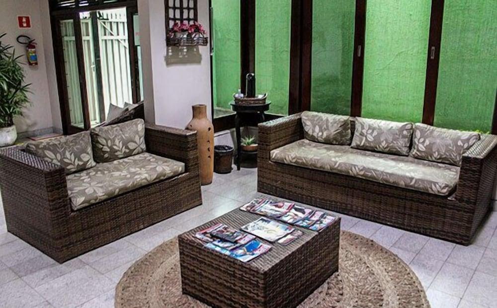 Abrolhos Praia Hotel