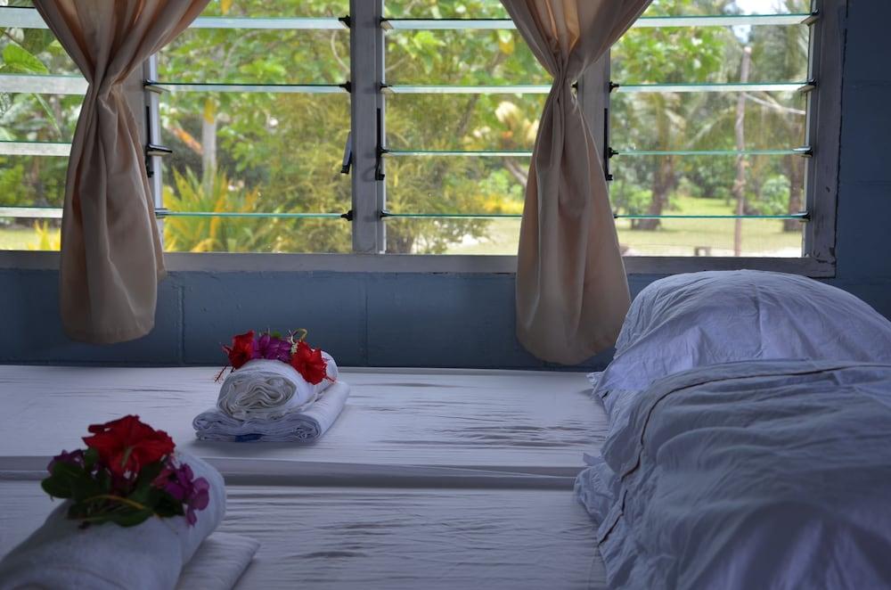 Matareva Beach Fales