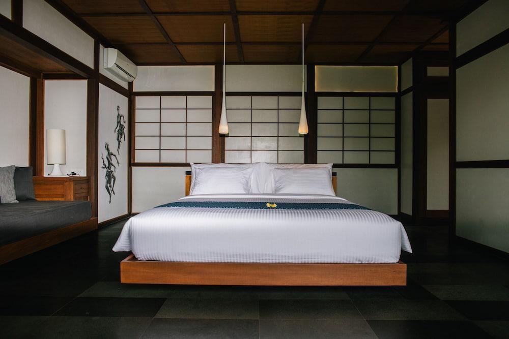 Suarapura Resort & Spa