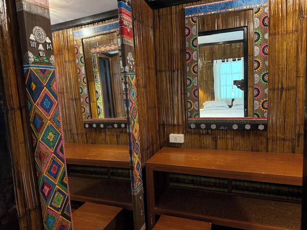 Mae-Sa Valley Farm Stay Resort