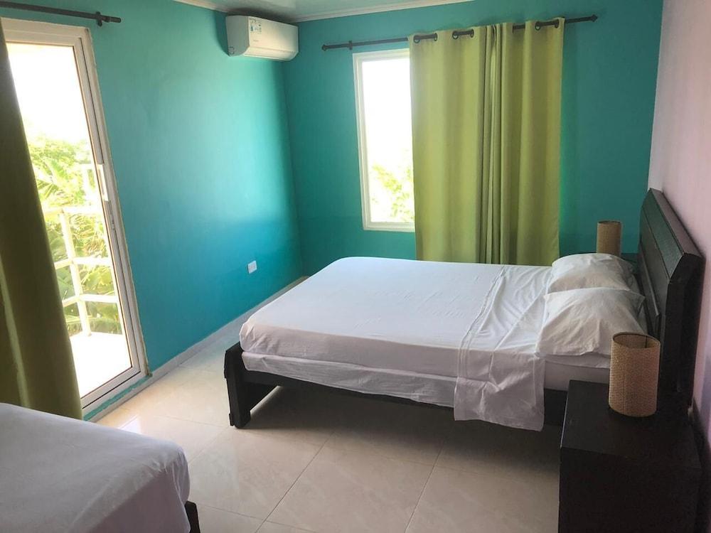 Posada Nativa Claymount View