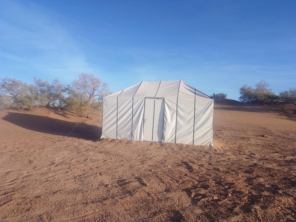 Atmospher Bivouac Desert