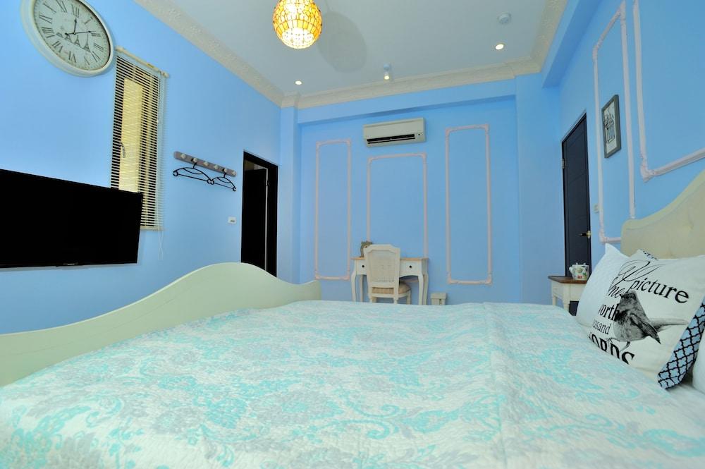 French Cottoncandy B&B