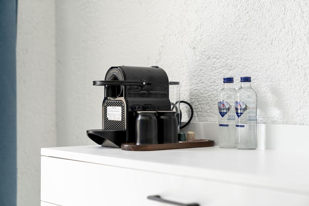 Sandal Alaçatı - Adults Only