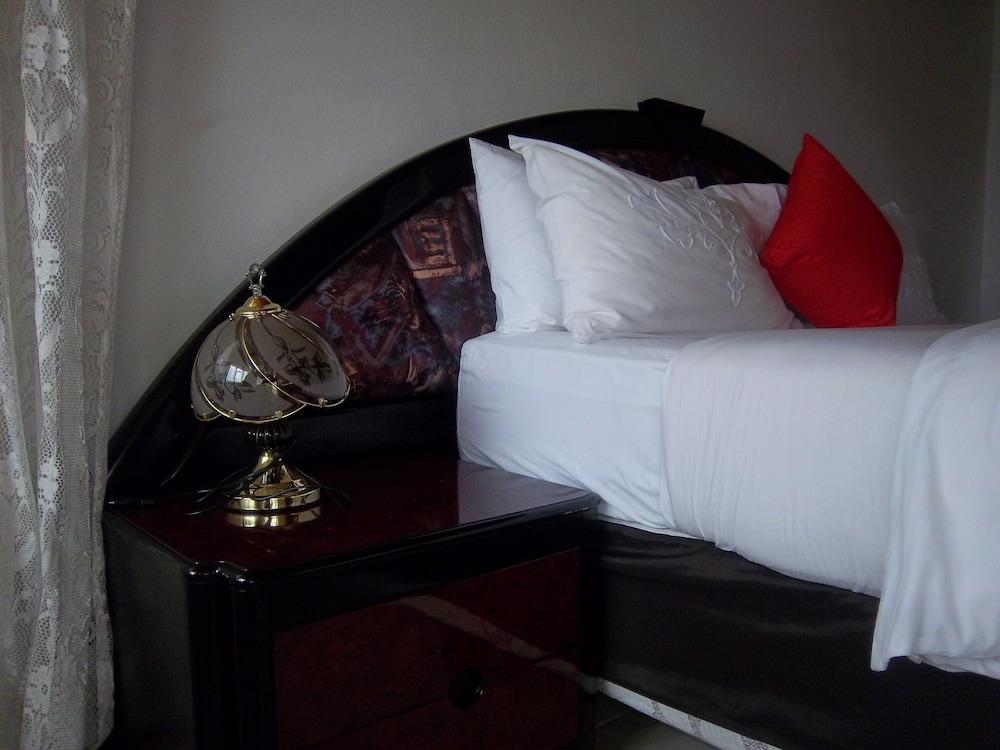 Franchise Sister Guest House