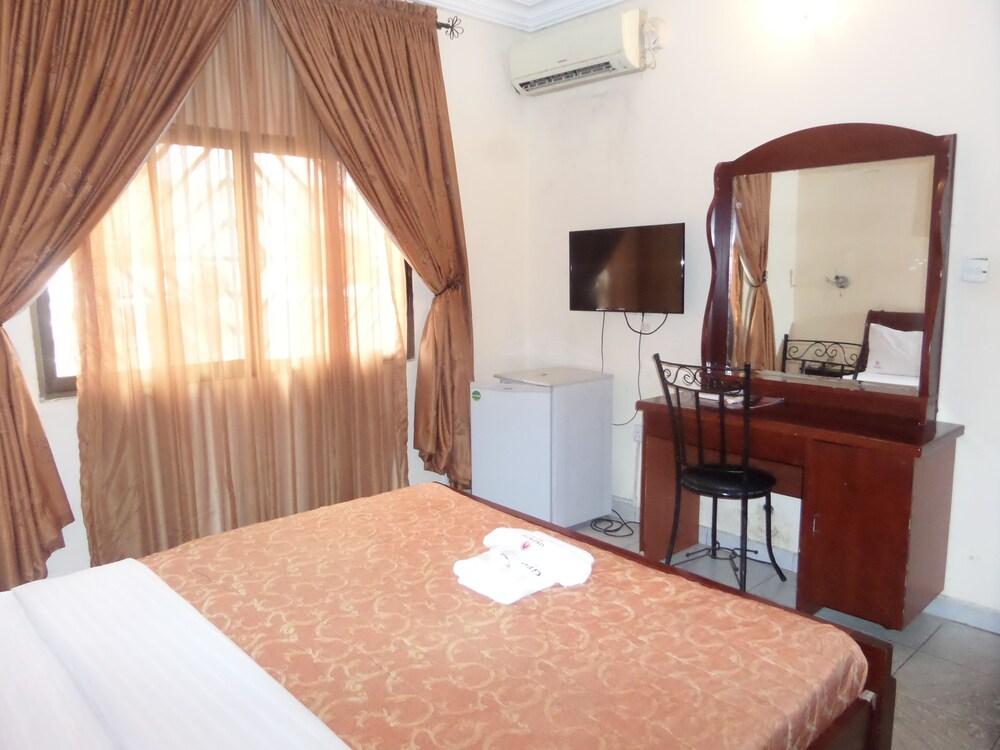 Georgio Hotel and Resort 2