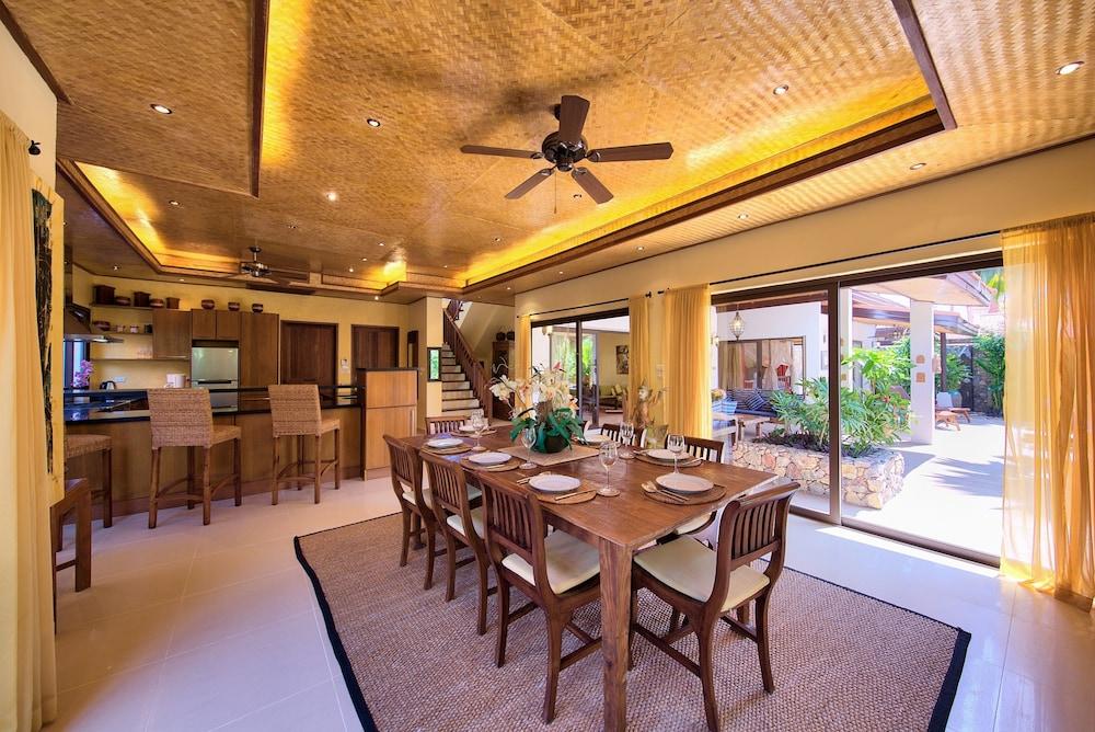 Baan Buaa - 3 Bedroom Beach Side Villa