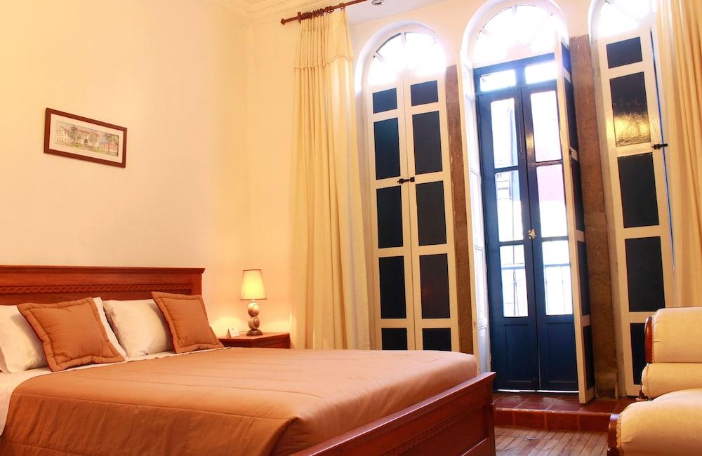 Casa Hotel Las Plazas