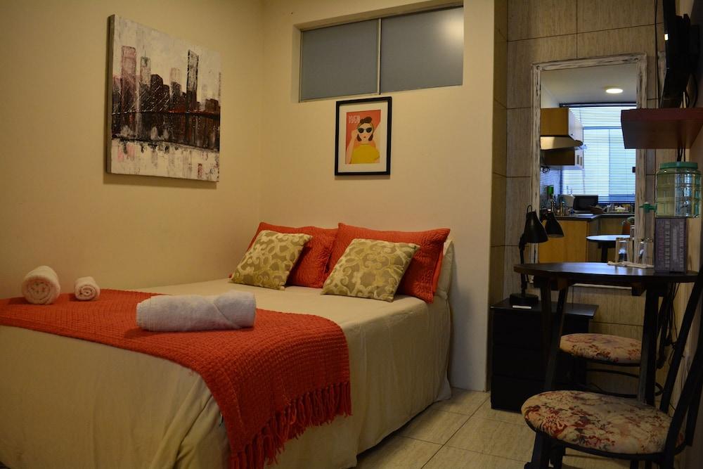 Kangaroo Wasi Airport Bed & Breakfast