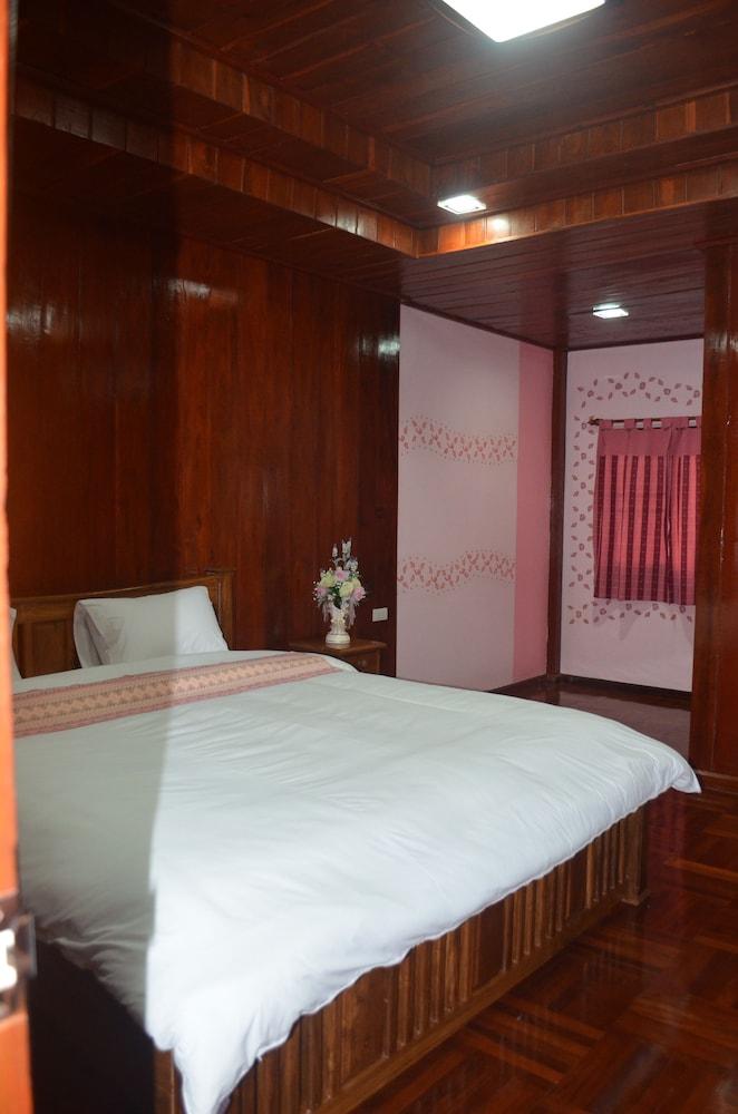 Suandarbporn Resort Mae Sot