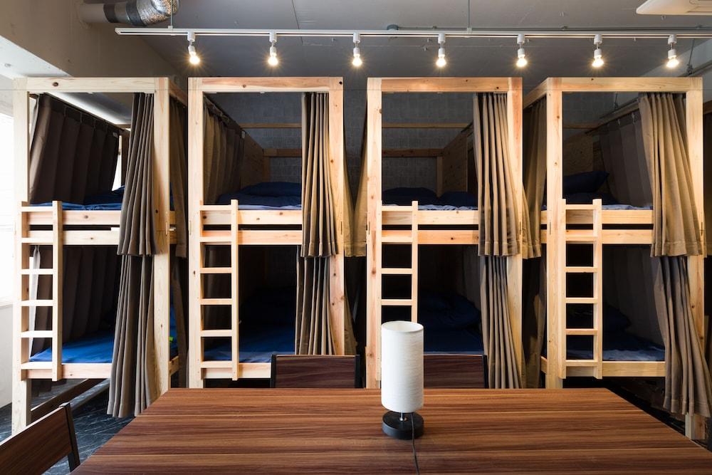 81's Inn Nakasu - Hostel