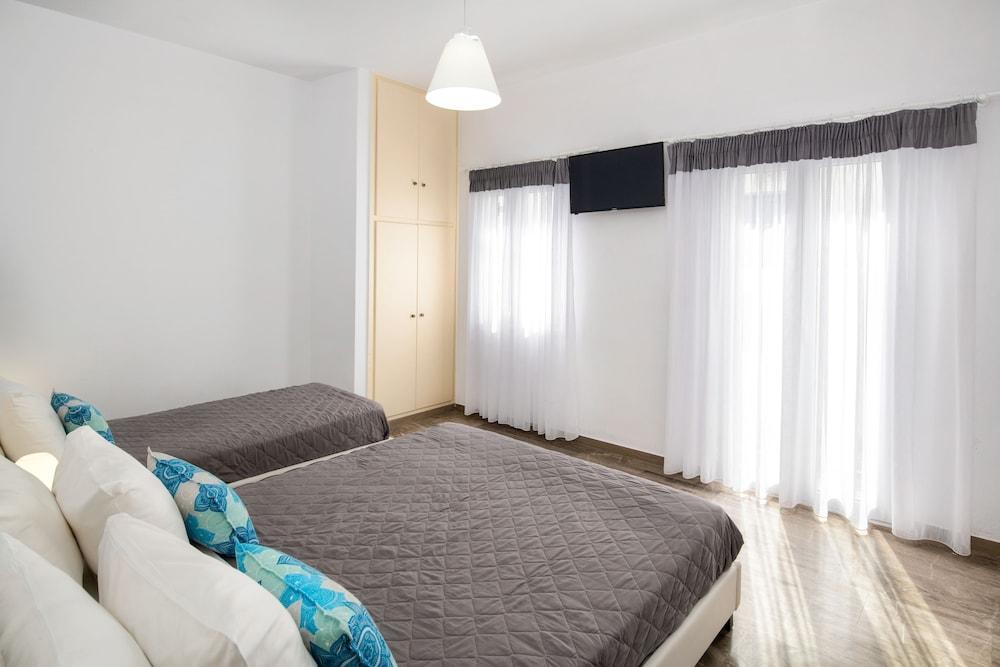 Villa Kavallaris & Apartments