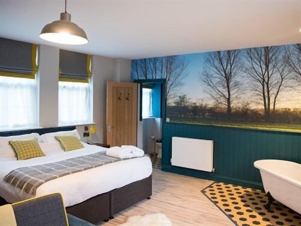 Helen Browning's Royal Oak