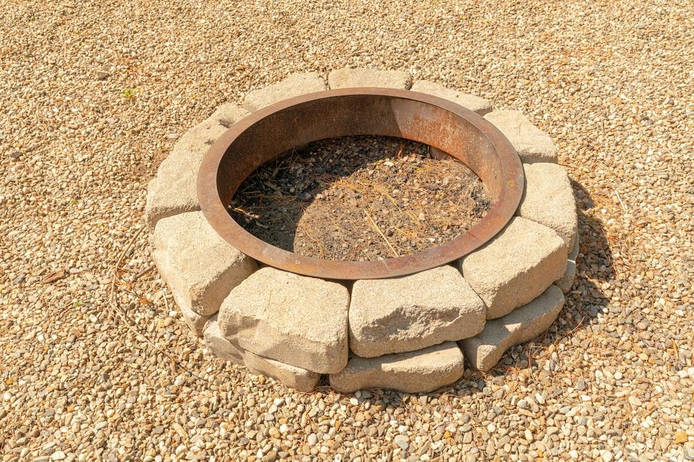 Sun Retreats Adirondack Gateway