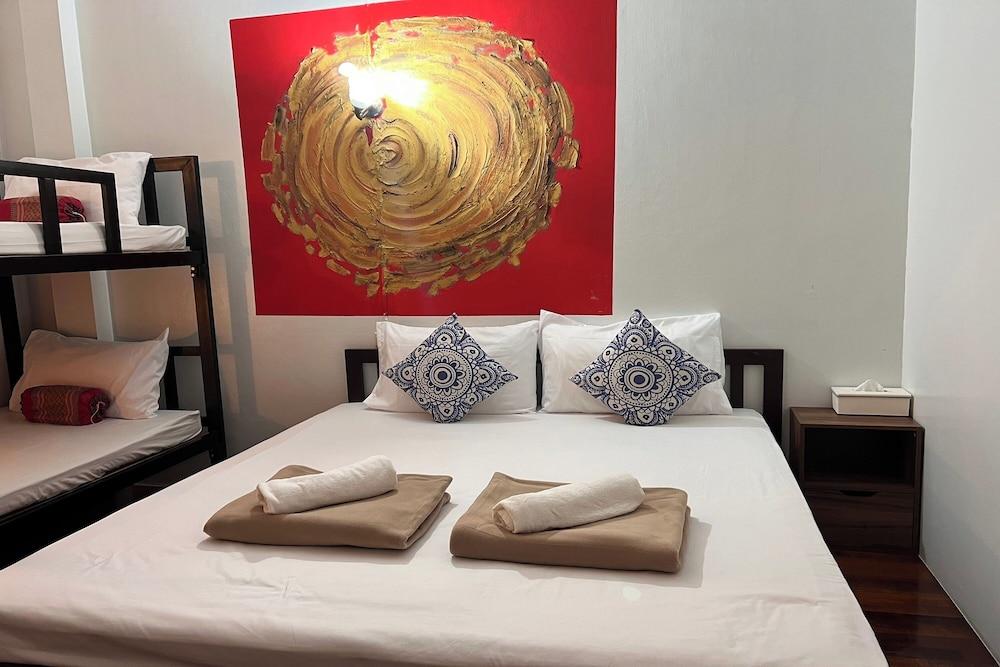 Phuket Old Town Hostel