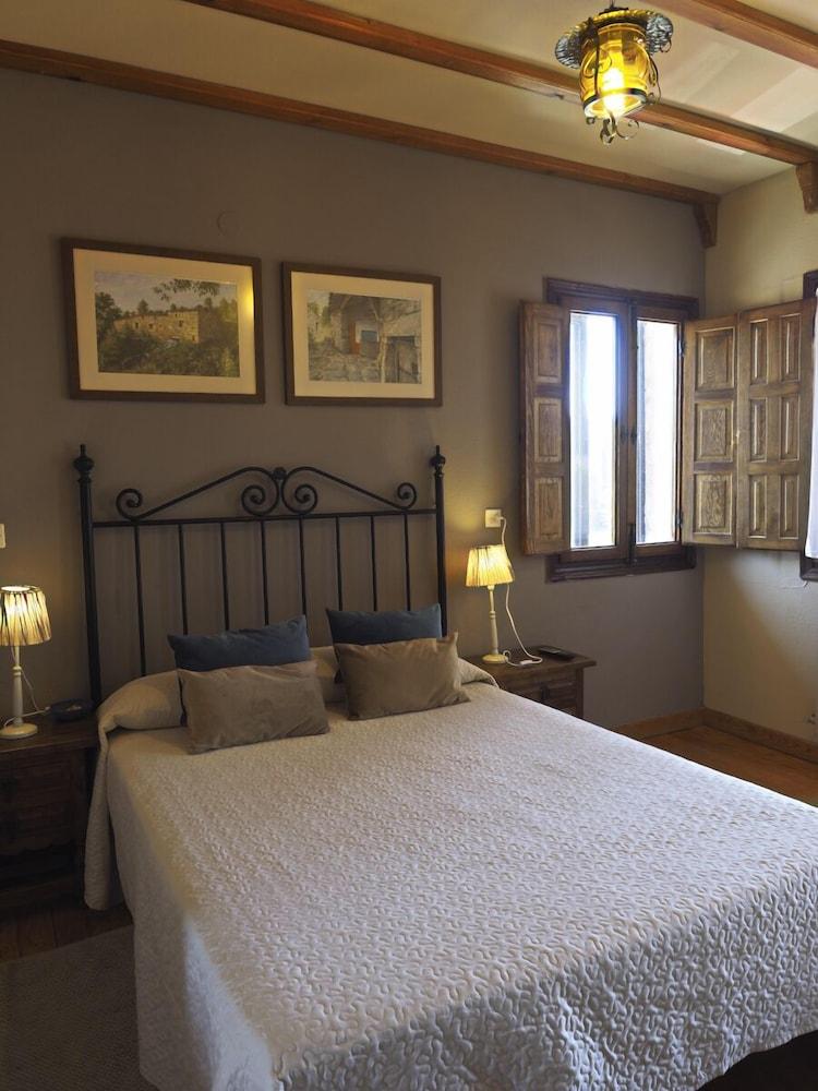 Hospedium Hostal Almanzor