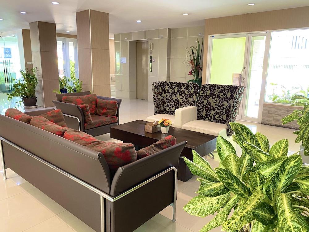 14 Place Sukhumvit Suites - SHA Plus