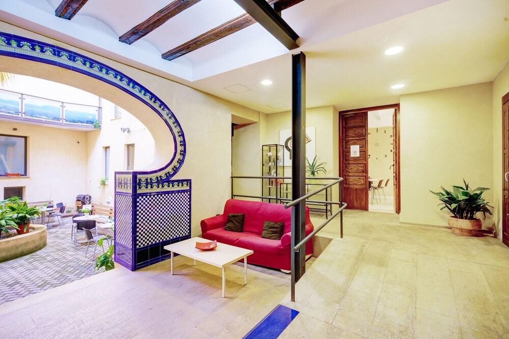 OYO Casa del Cigroner