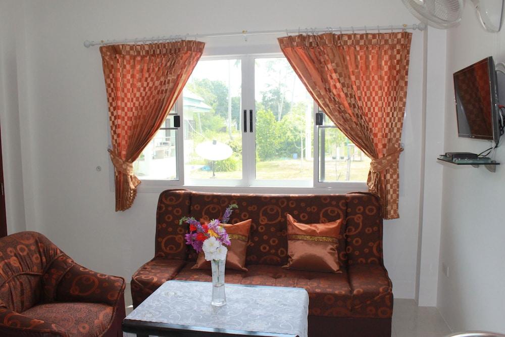 Ban Thanyanan Resort