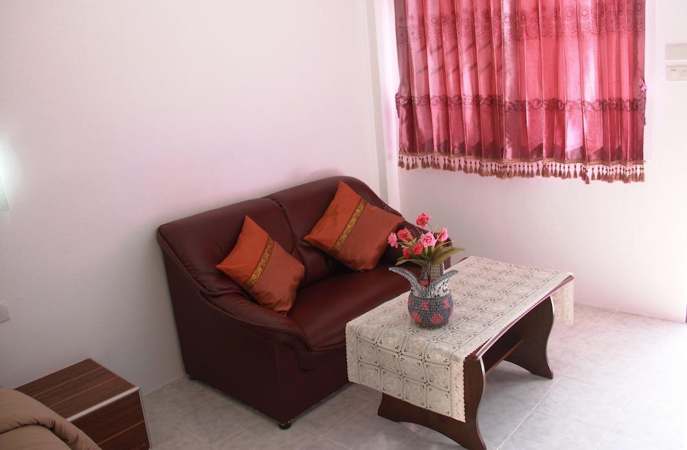 Ban Thanyanan Resort