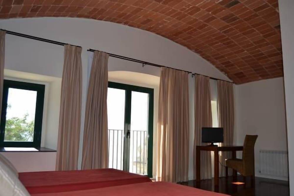 Els Angels Hotel & Restaurant Girona