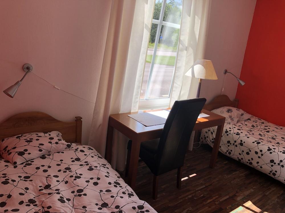 Målerås Vandrarhem B&B