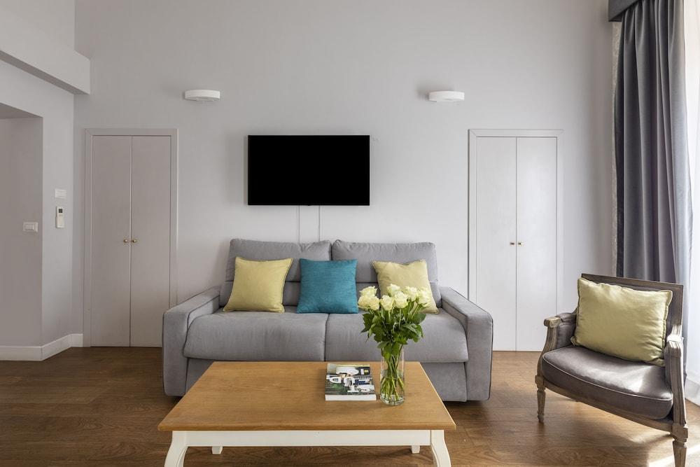 Spagna Art & Suites - Domus Collection