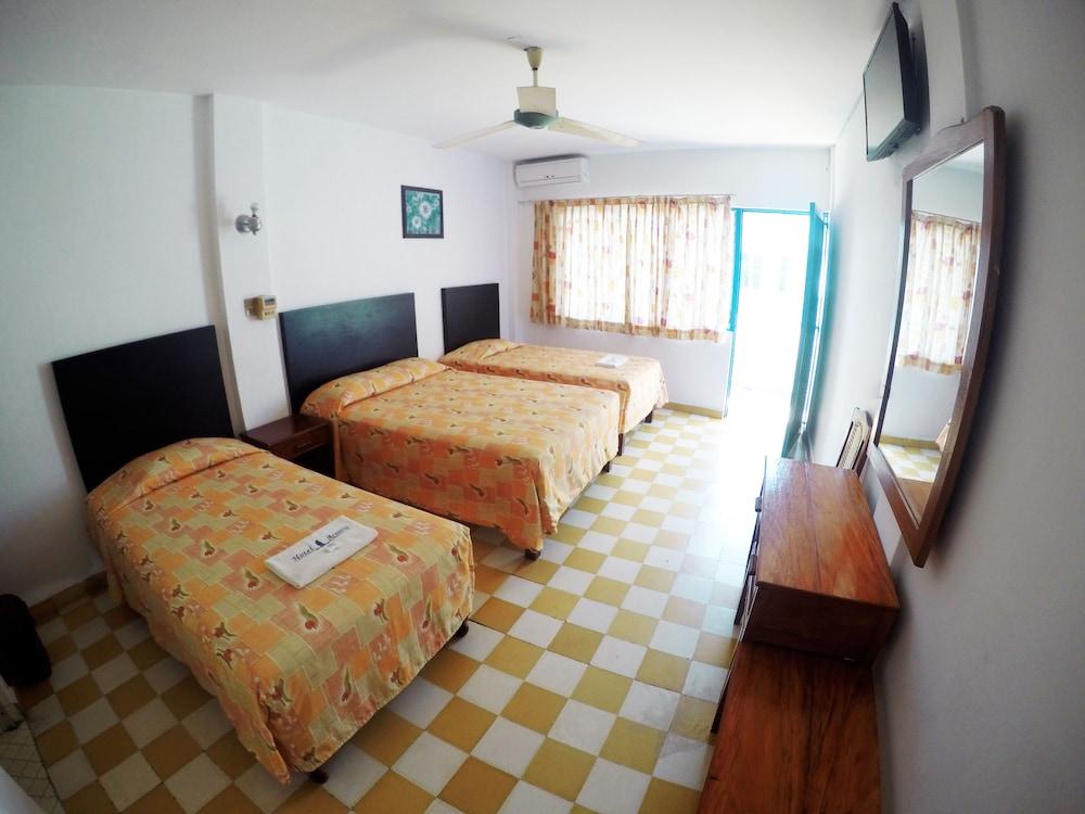Hotel Acuario Catemaco