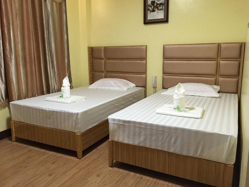 Meaco Royal Hotel - Plaridel