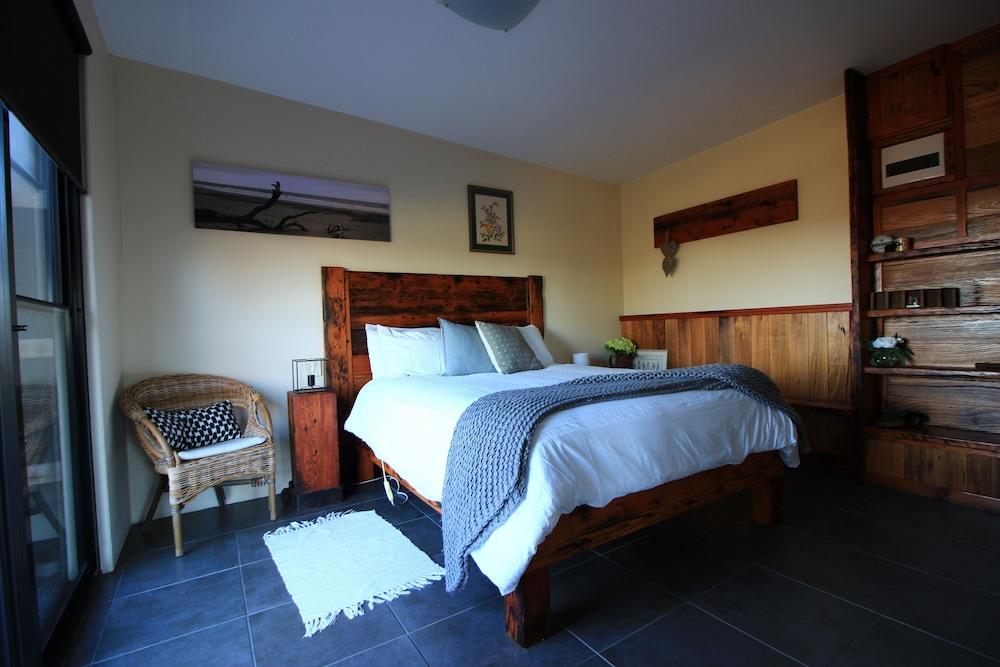 Down to Earth Farm Retreat