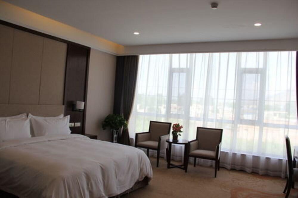 Minhe Ausotel Smart Hotel