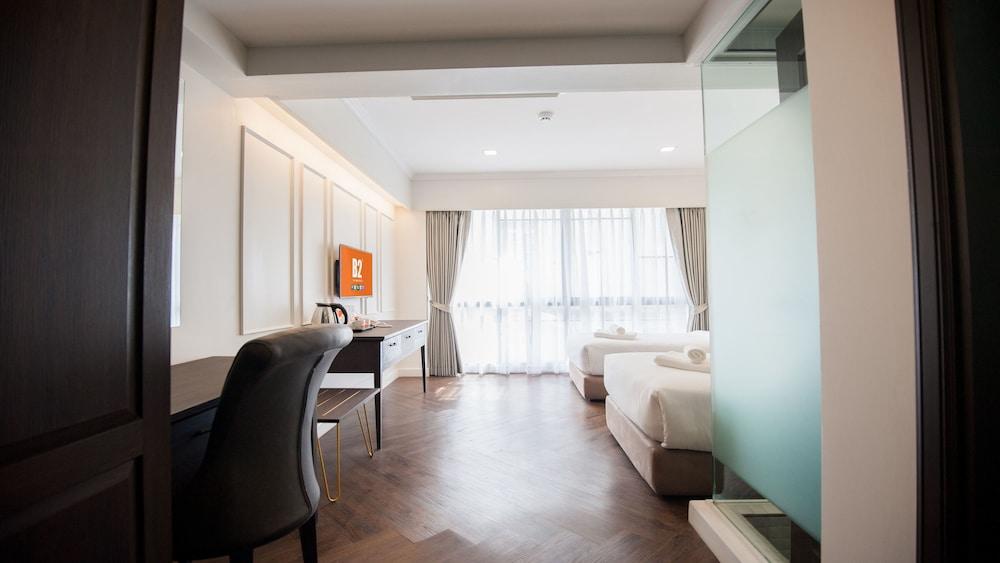 B2 Riverside Premier Hotel