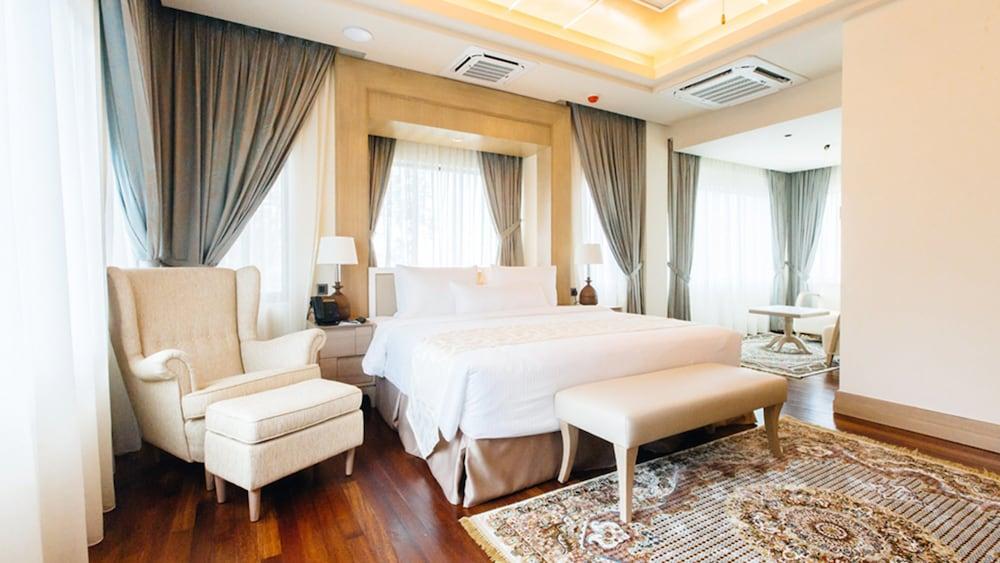 Royale Chulan Cherating Villa