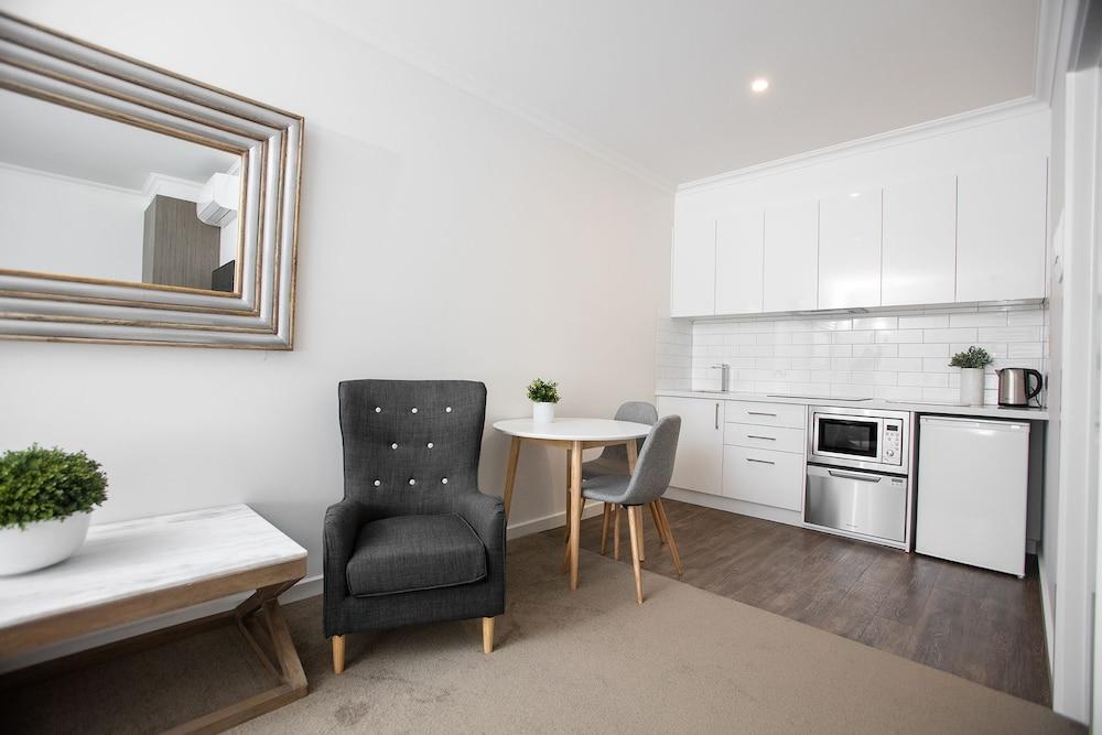 Newington Apartments